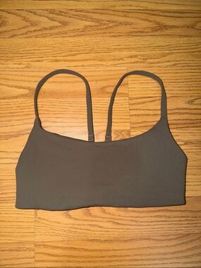 lululemon athletica Olive wunder train strappy Racerback Sports Bra